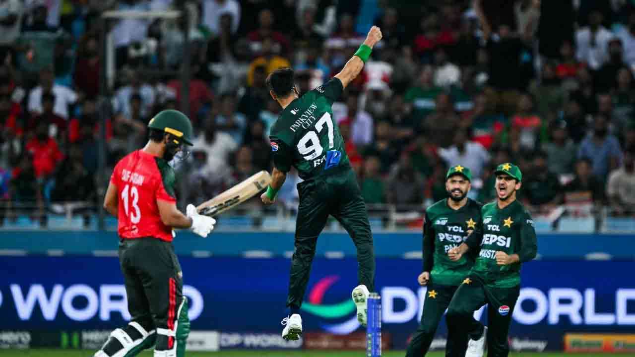 இறுதிப் போட்டிக்கு பாகிஸ்தான் அணியும் தகுதி