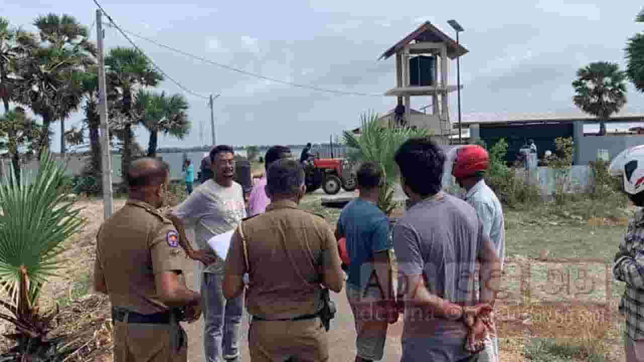 அரியாலையில் அடாவடியில் ஈடுப்பட்ட 08 பேர் கைது!