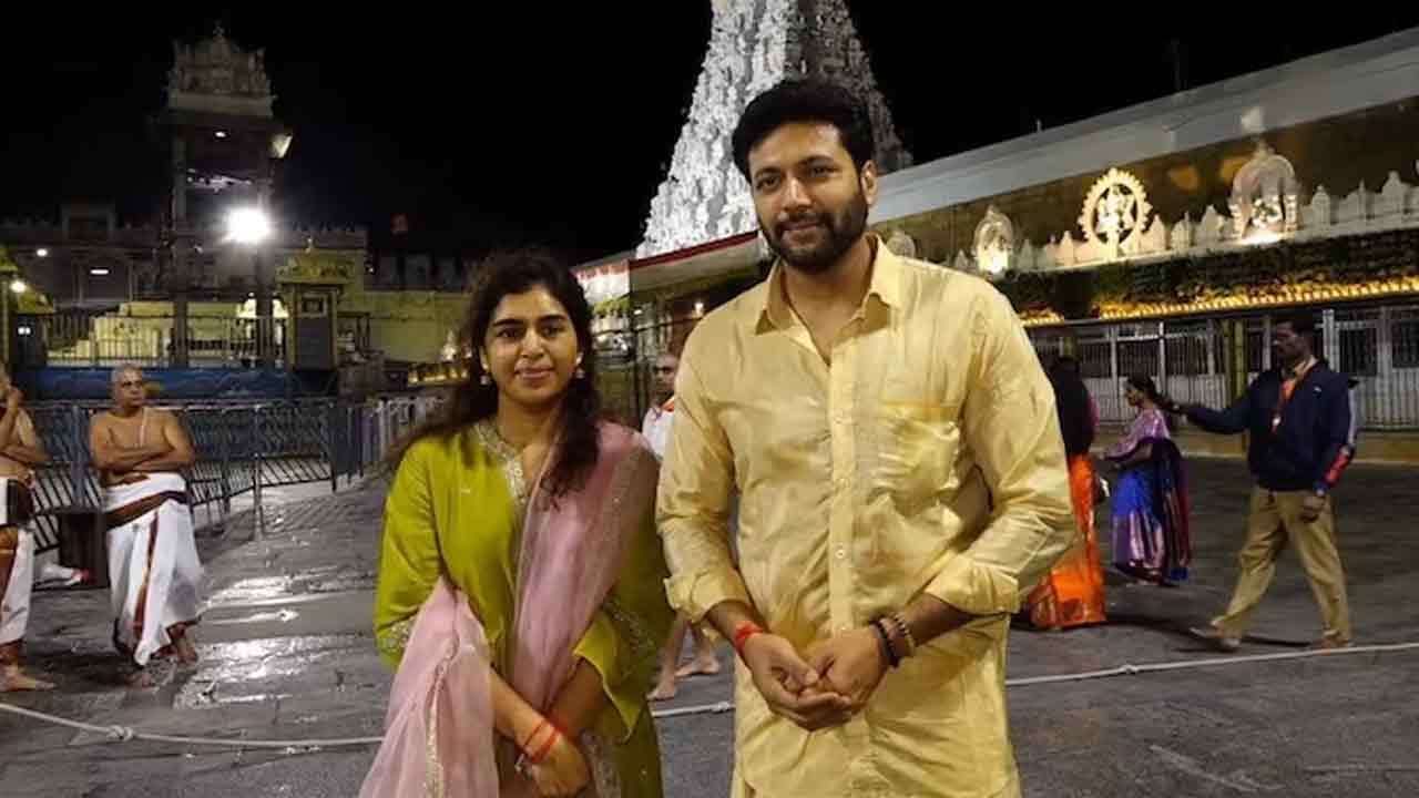 ரவி மோகன் புது girlfriend!