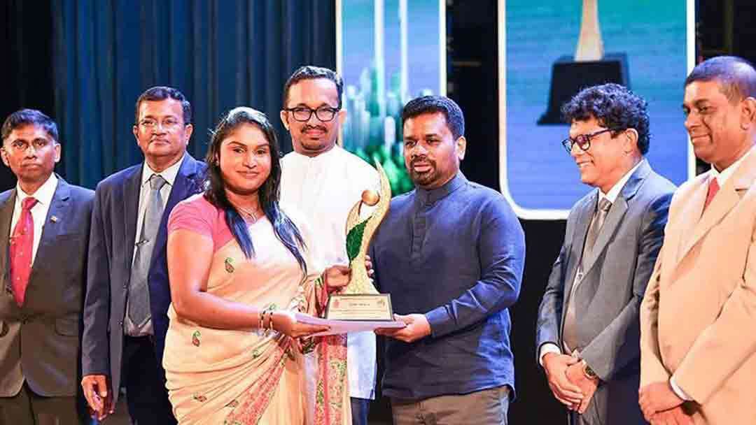 Bureau Veritas Lanka ஜனாதிபதி சூழல் விருதுகள் 2025 தங்க விருதை சுவீகரிப்பு