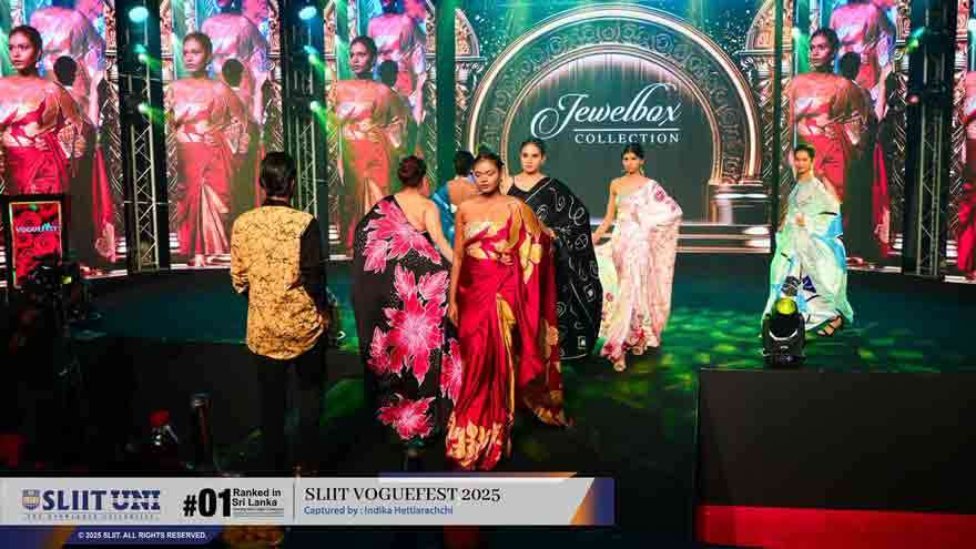 VogueFest 25: நவநாகரிகம் மற்றும் புத்தாக்கத்தின் அற்புதமான கொண்டாட்டத்துடன் அணிவகுப்பு மேடையை SLIIT ஒளிரச்செய்துள்ளது