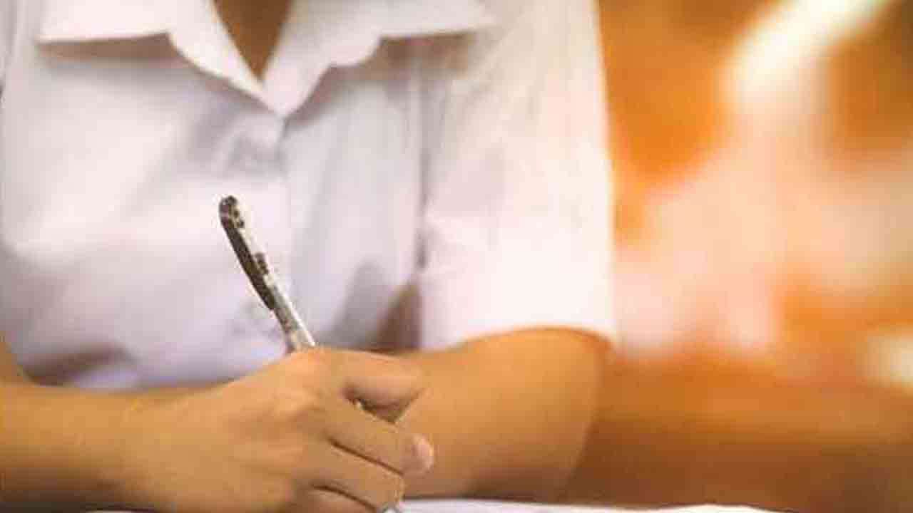 அடுத்த ஆண்டுக்கான பாடசாலை பரீட்சை திகதிகள் அறிவிப்பு 