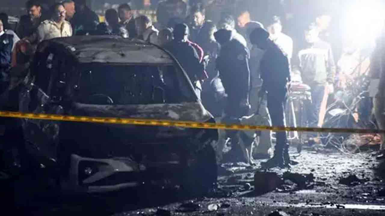 டெல்லி கார் குண்டு வெடிப்பு தொடர்பில் மற்றுமொரு அதிர்ச்சி தகவல்