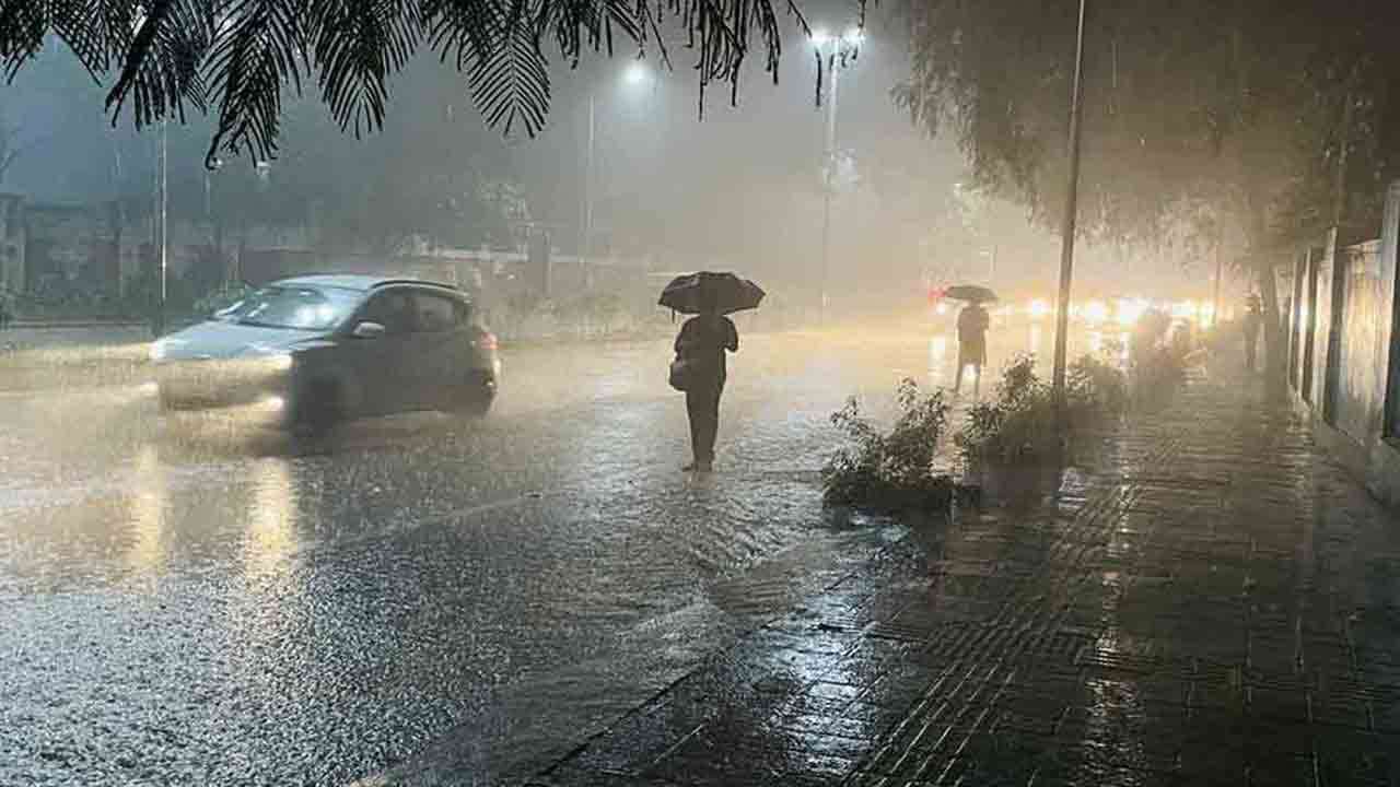 வடக்கு, கிழக்கில் இன்றும் பலத்த மழைக்கு வாய்ப்பு