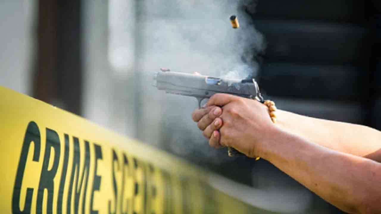 தங்காலை துப்பாக்கிச் சூட்டில் தம்பதியினர் பலி 