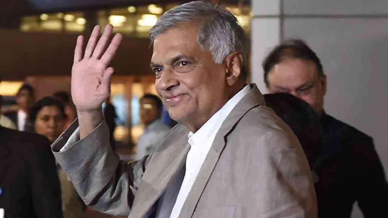 இந்தியா நோக்கி பயணமானார் ரணில்