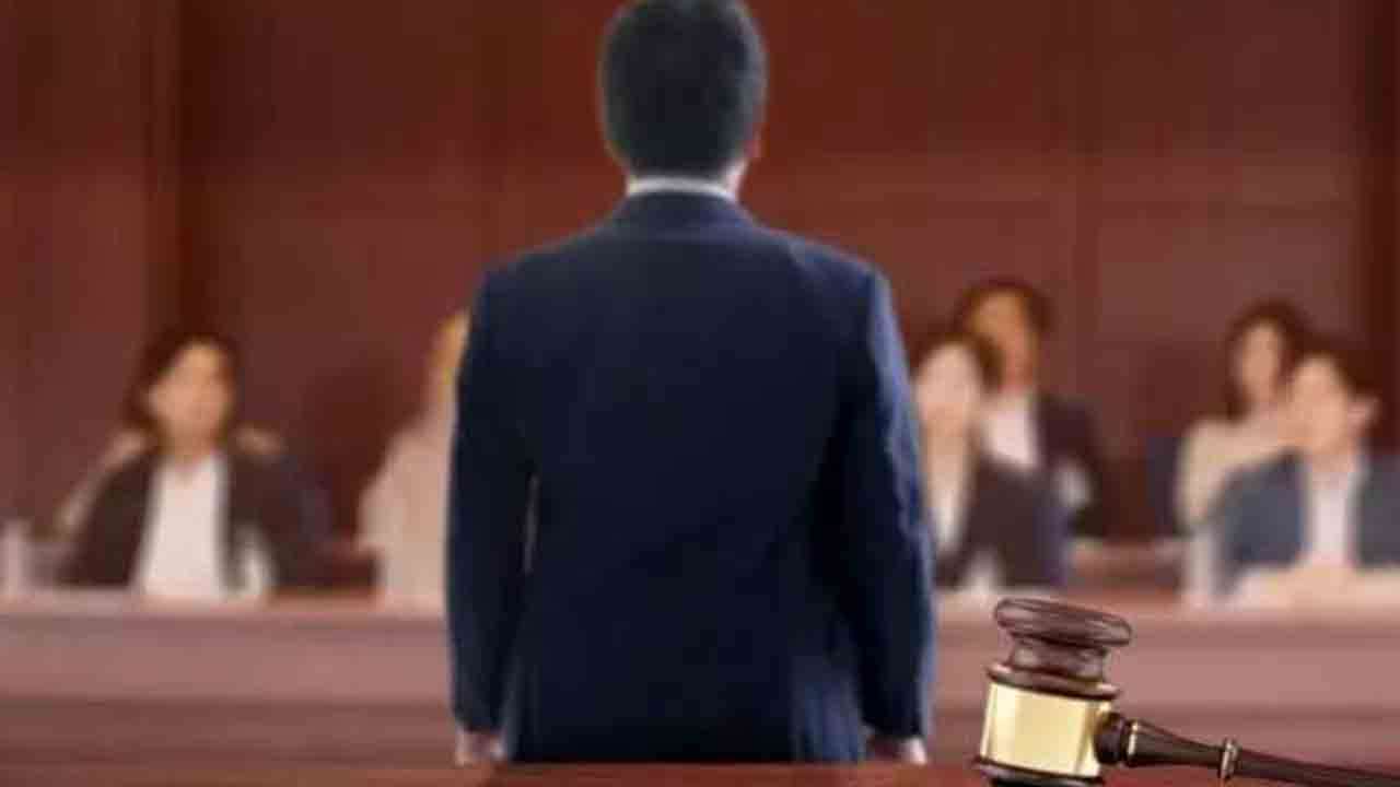 நான்கு ஜனாதிபதி சட்டத்தரணிகள் சத்தியப் பிரமாணம் 