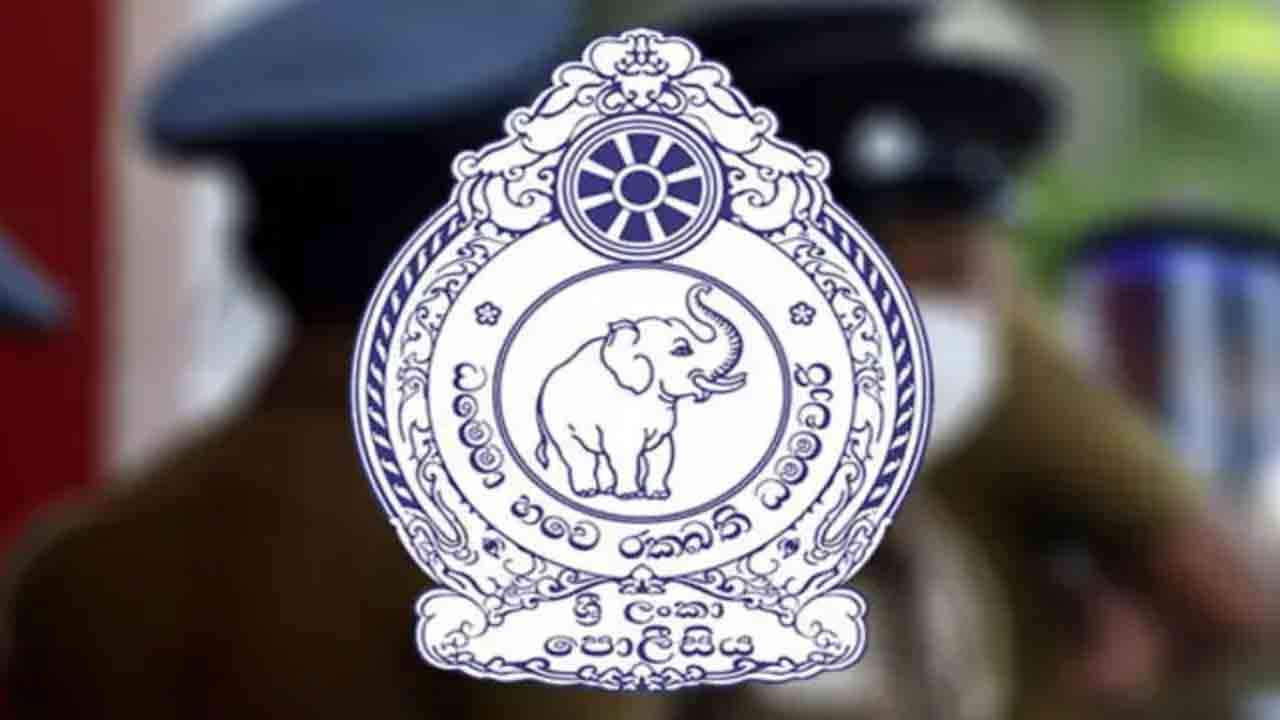 25 பொலிஸ் அதிகாரிகள் உடனடியாக இடமாற்றம்