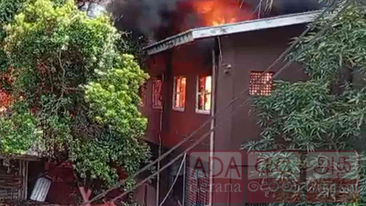 மெத்தை உற்பத்தி தொழிற்சாலையில் தீ