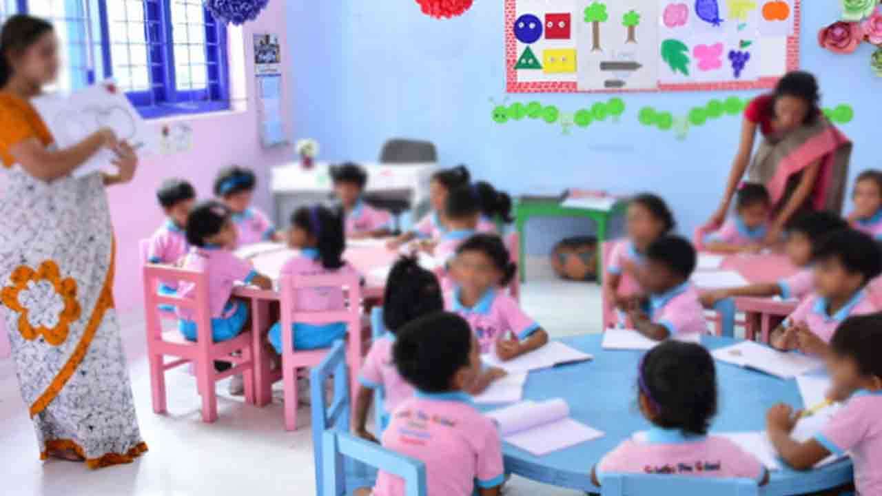 அனைத்து பாலர் பாடசாலைகளுக்கும் பூட்டு!