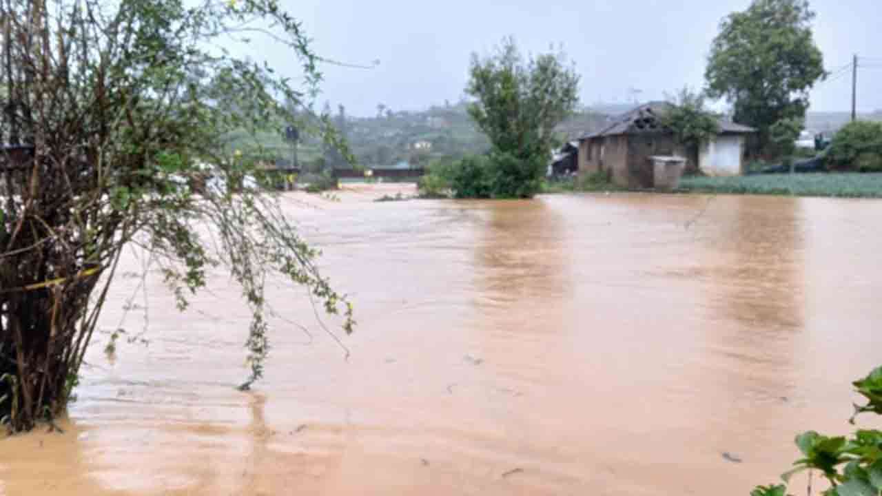 கண்டியில் இரு பகுதிகளுக்கு கடும் வெள்ள அபாய எச்சரிக்கை