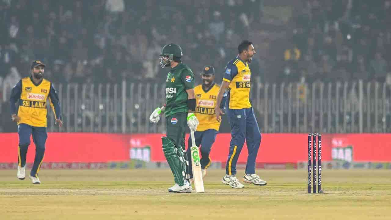 பாகிஸ்தானை வீழ்த்தியது இலங்கை அணி!