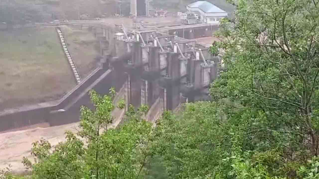 கம்பளை உட்பட சில பகுதிகள் அபாய வலயங்களாக அறிவிப்பு