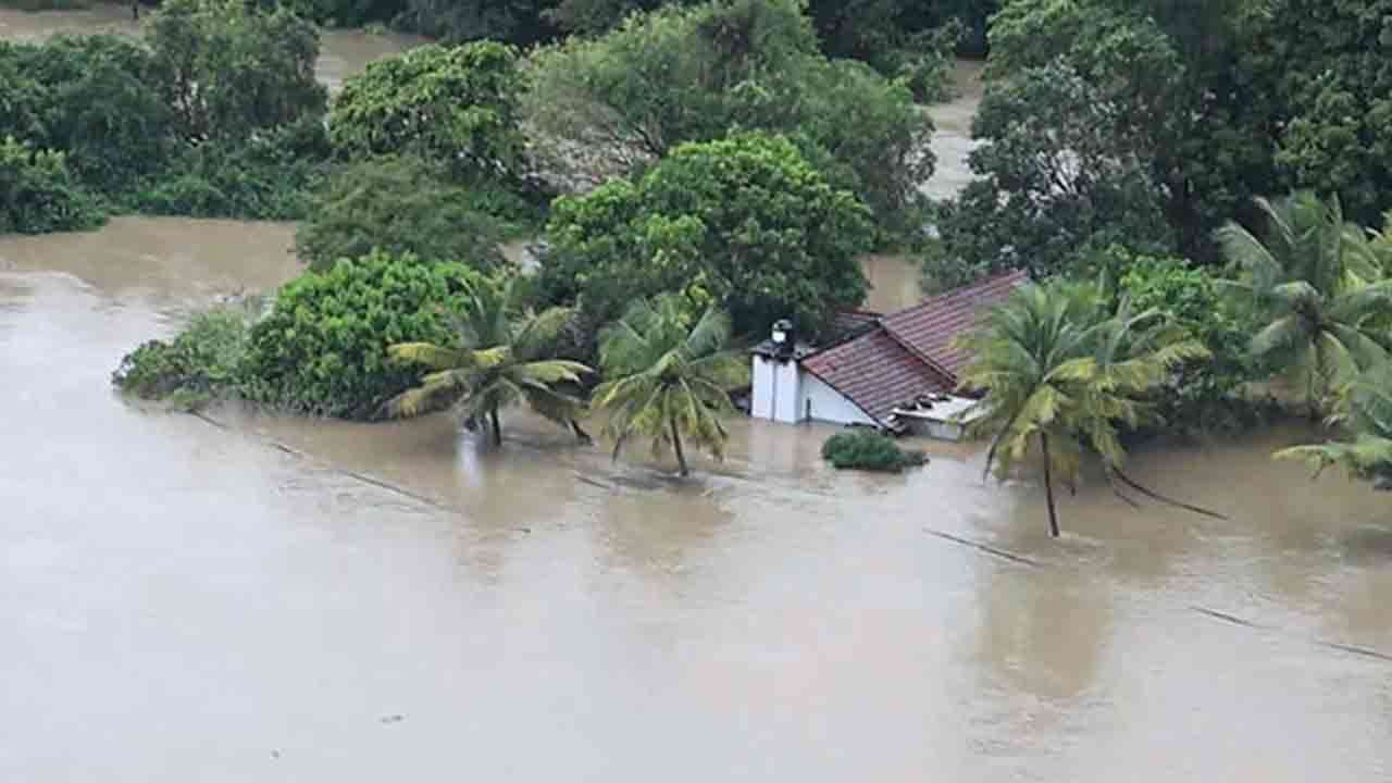 மாணிக்க கங்கை தாழ்நிலப் பகுதிகளில் கடும் வெள்ளப்பெருக்கு அபாயம்