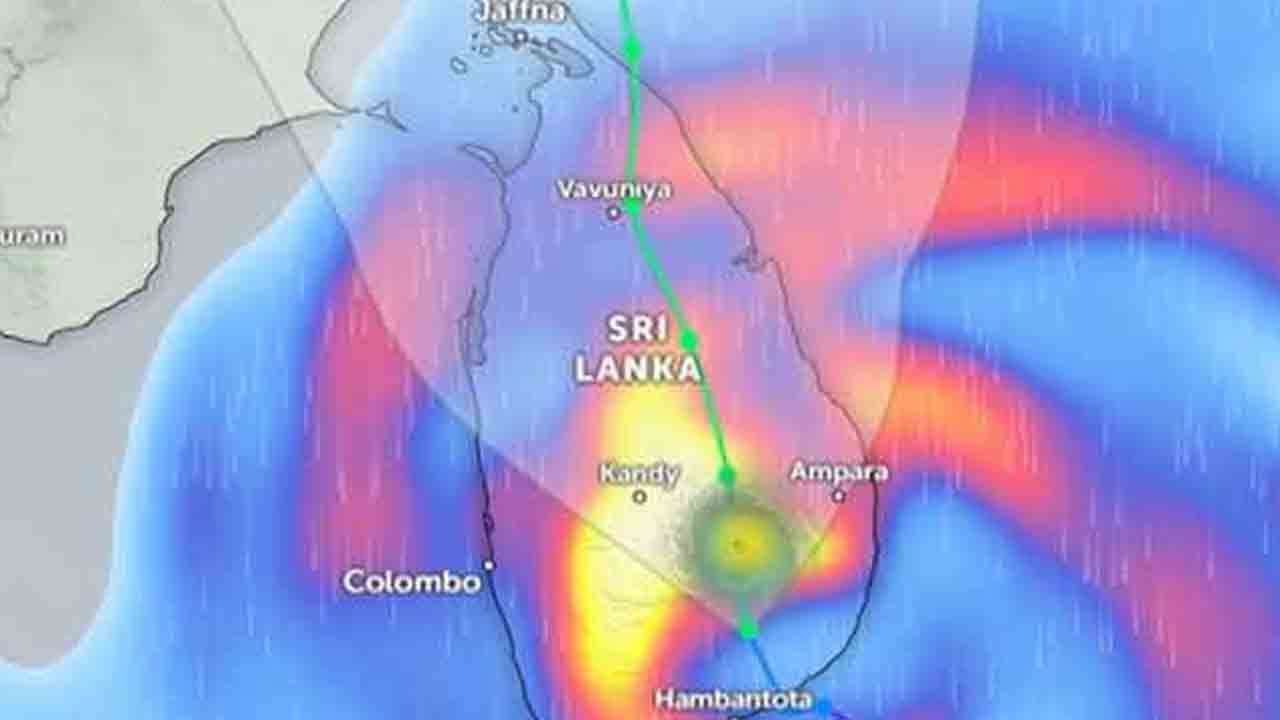 நாட்டையே புரட்டி எடுத்து வரும் டிட்வா புயல்!