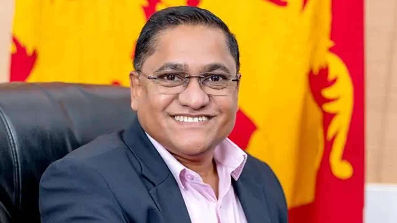 தமிழக முதல்வருக்கு தொலைப்பேசியில் நன்றி தெரிவித்த விஜித!