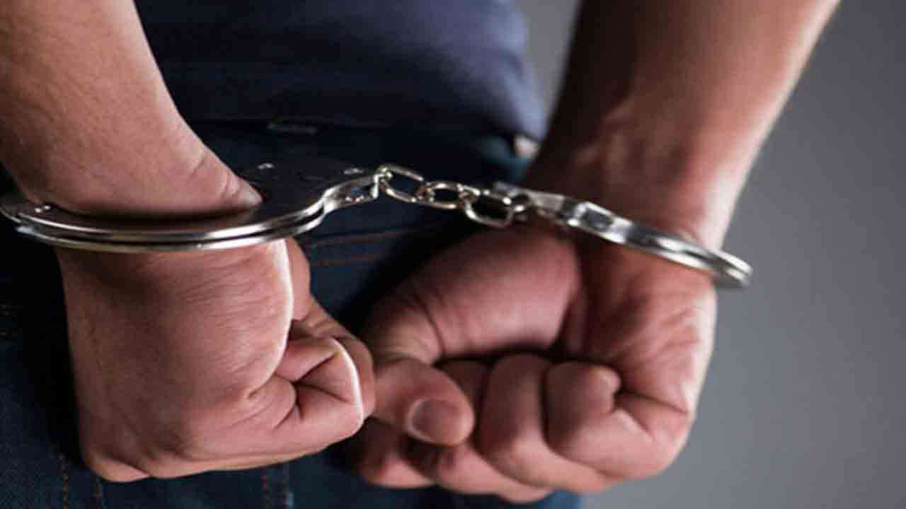 நாட்டிற்குள் ஹேரோயினை கடத்த முற்பட்டவர் கைது 