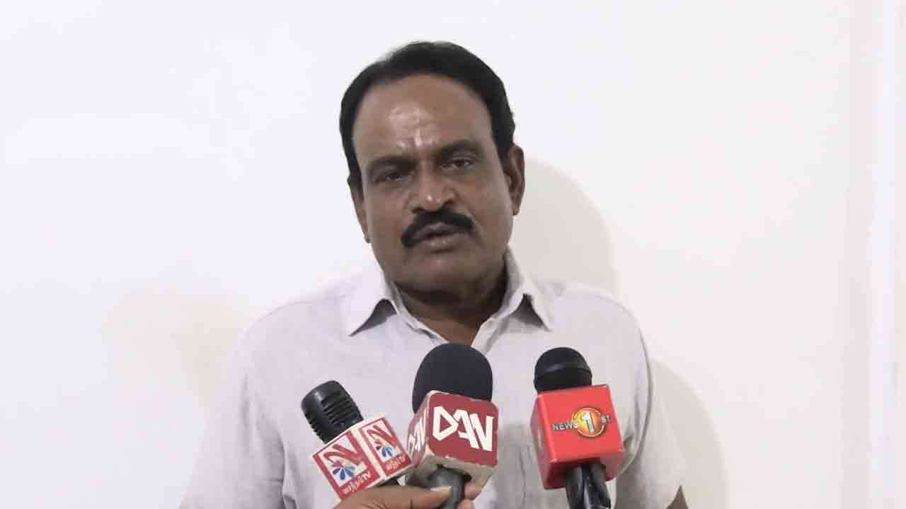 படித்த துறவினை மிக கேவலமான முறையில் பொலிஸார் நடாத்தியுள்ளனர்!