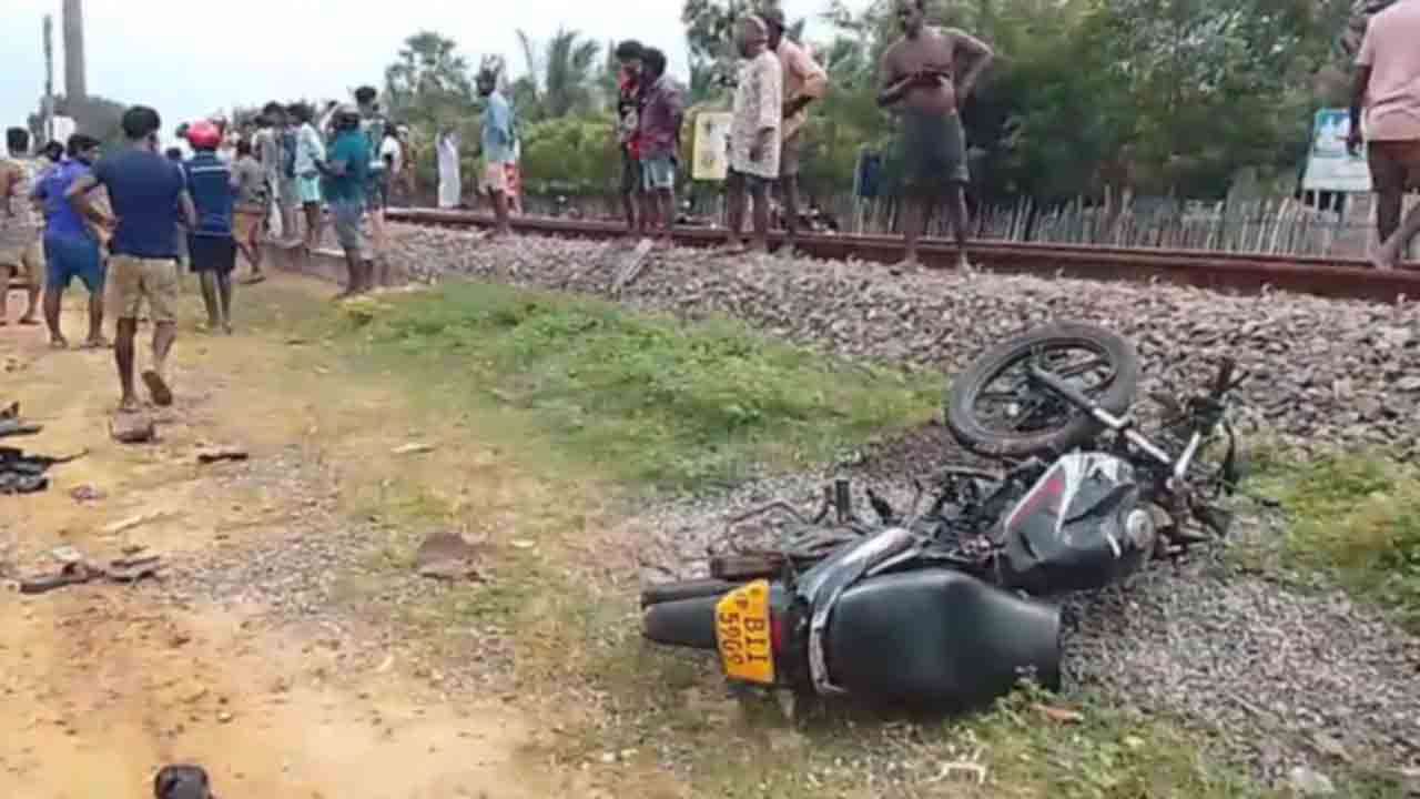 'யாழ். தேவி' ரயில் மோதி ஒருவர் பலி!