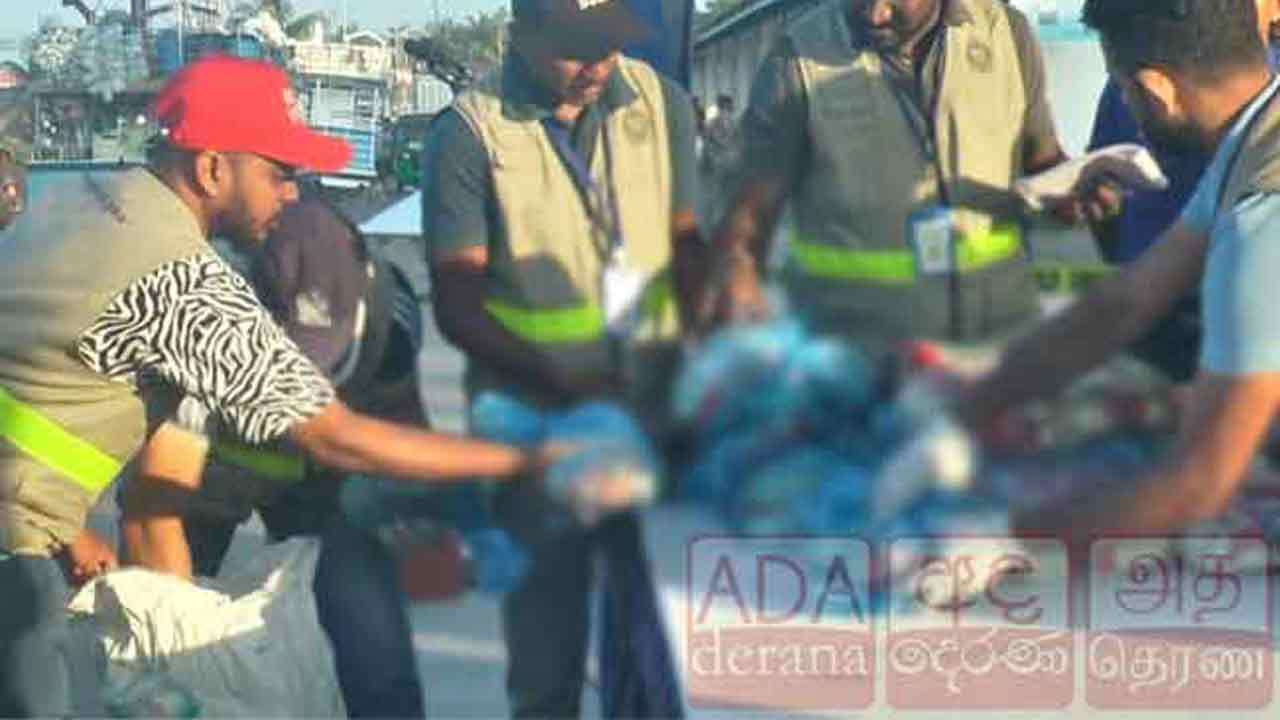 போதைப்பொருளுடன் பிடிபட்ட படகு திக்கோவிட்ட துறைமுகத்தில்...