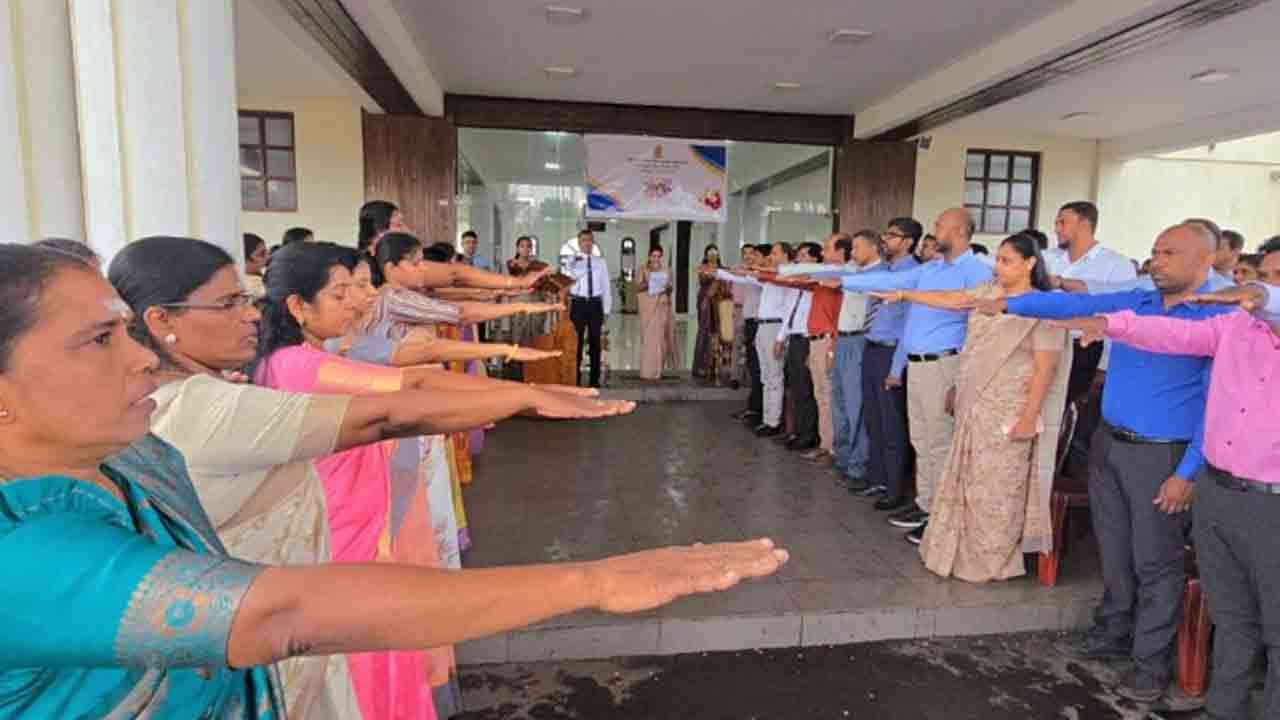 மட்டக்களப்பு மாவட்ட செயலகத்தில் சத்தியப்பிரமாணம்!