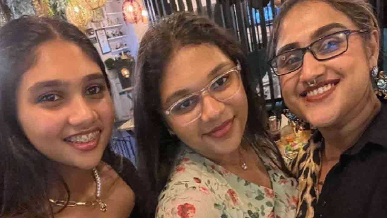 என் மகள்களை லிவிங் டு கெதரில் தான் இருக்க சொல்வேன்! 