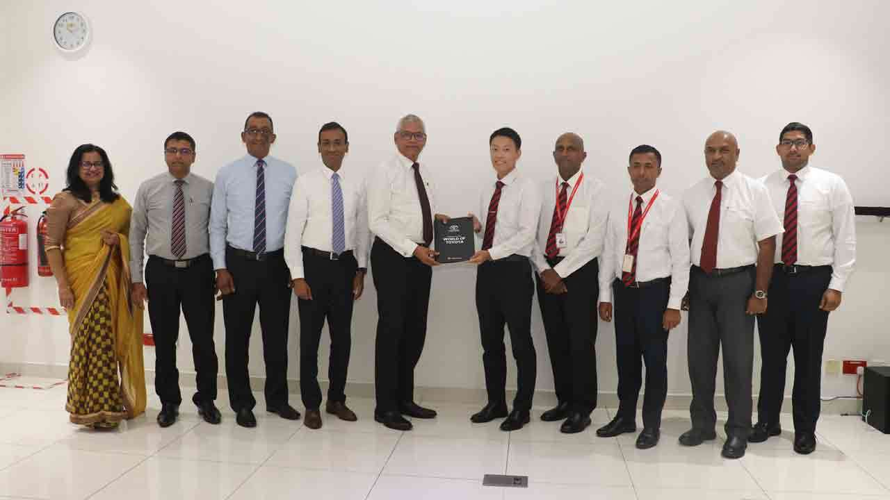 டொயோட்டா லங்காவுடனான மூலோபாய பங்குடைமை மூலம் இலங்கையில் வாகனத் தீர்வுகளை NDB வலுப்படுத்துகிறது