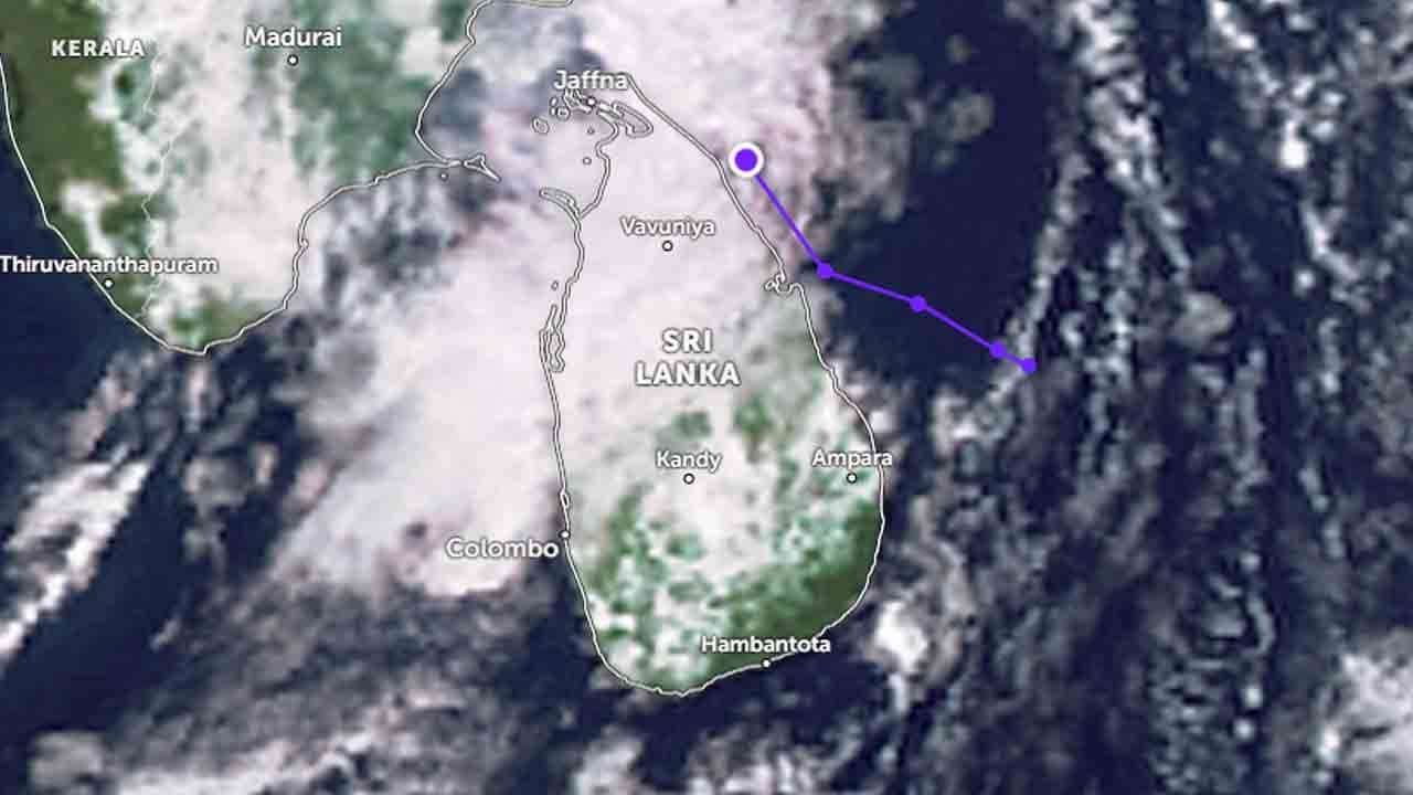முல்லைத்தீவிலிருந்து 20 கி.மீ தொலைவில் நிலைகொண்டுள்ள தாழமுக்கம்