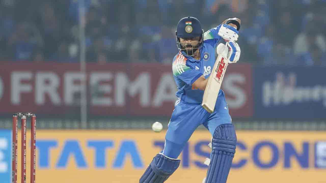 சங்கா மற்றும் சச்சினின் சாதனையை தகர்த்த விராட் கோலி 