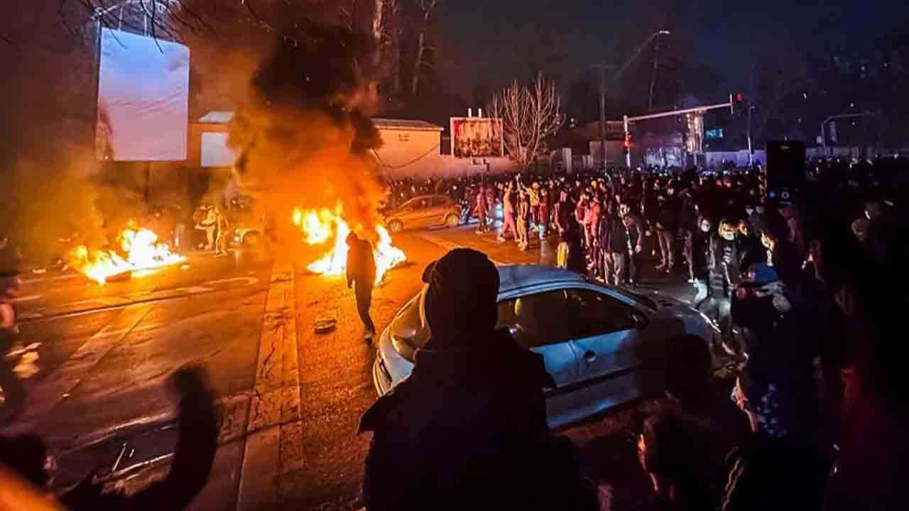 ஈரான் ஆர்ப்பாட்டத்தில் 500 பேர் பலி 