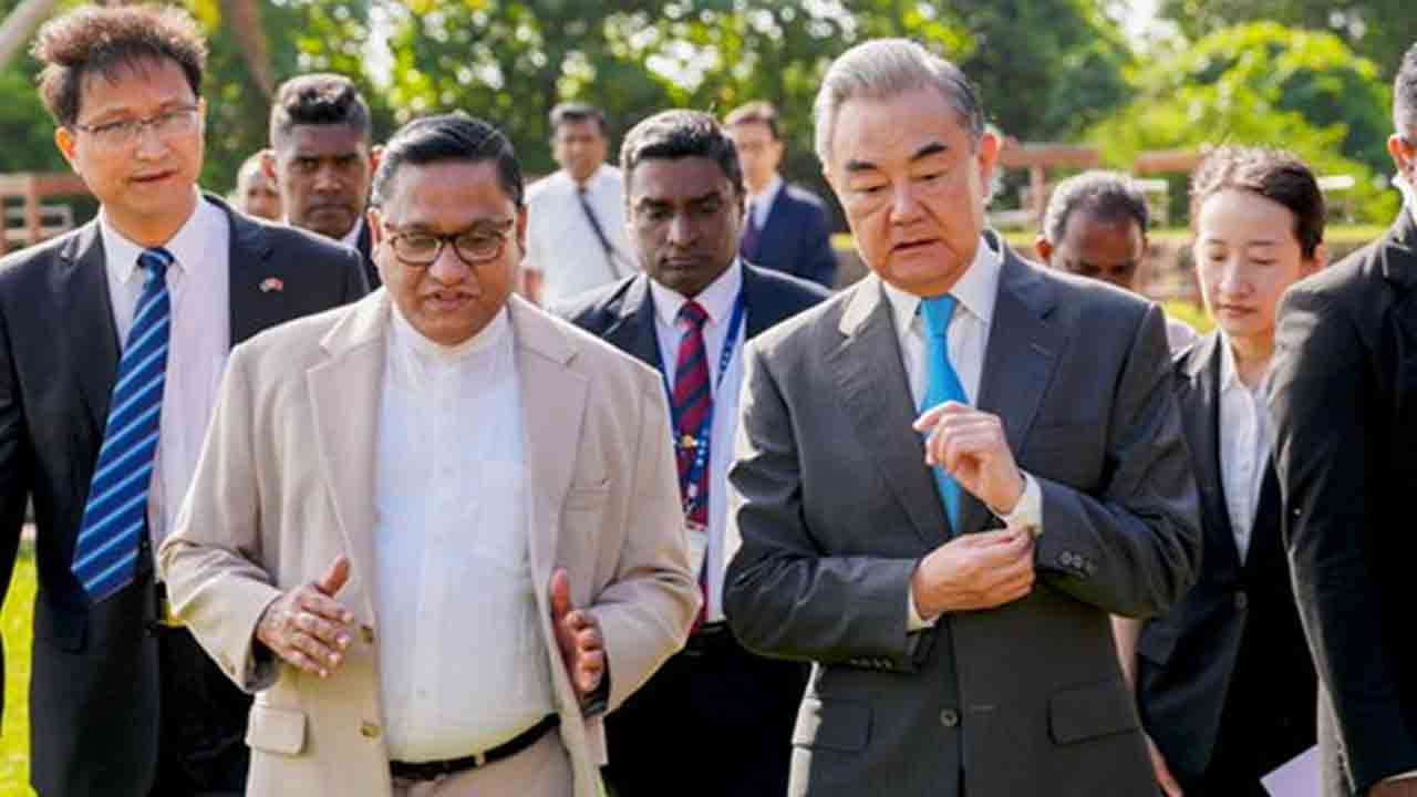 இலங்கைக்காக சீன வெளிவிவகார அமைச்சர் வழங்கிய உறுதி