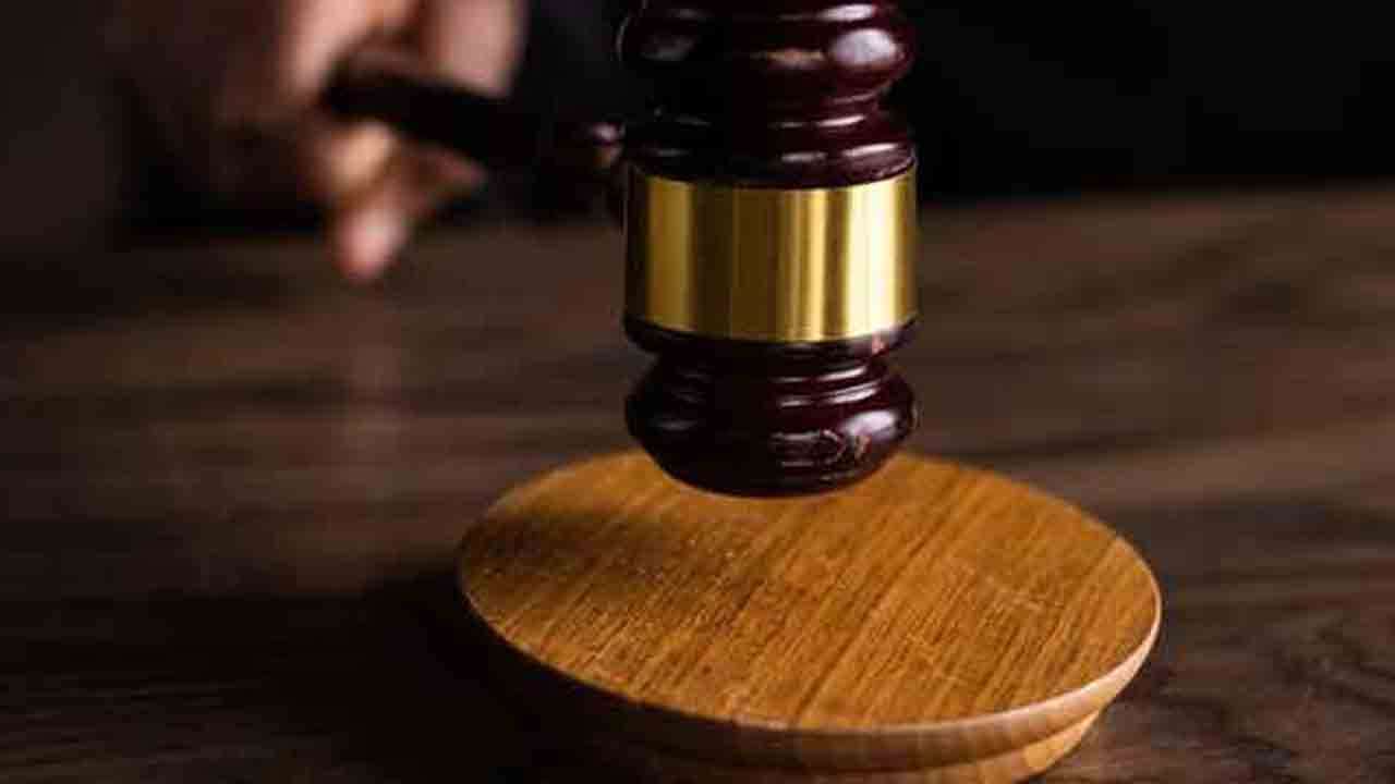 கடற்படையின் ஓய்வுபெற்ற வைத்திய உதவியாளருக்கு விளக்கமறியல்