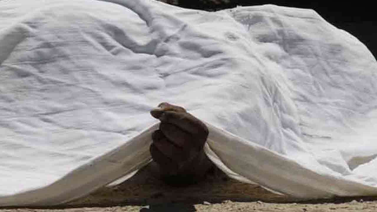 தந்தையை அடித்துக் கொன்ற மகன் கைது