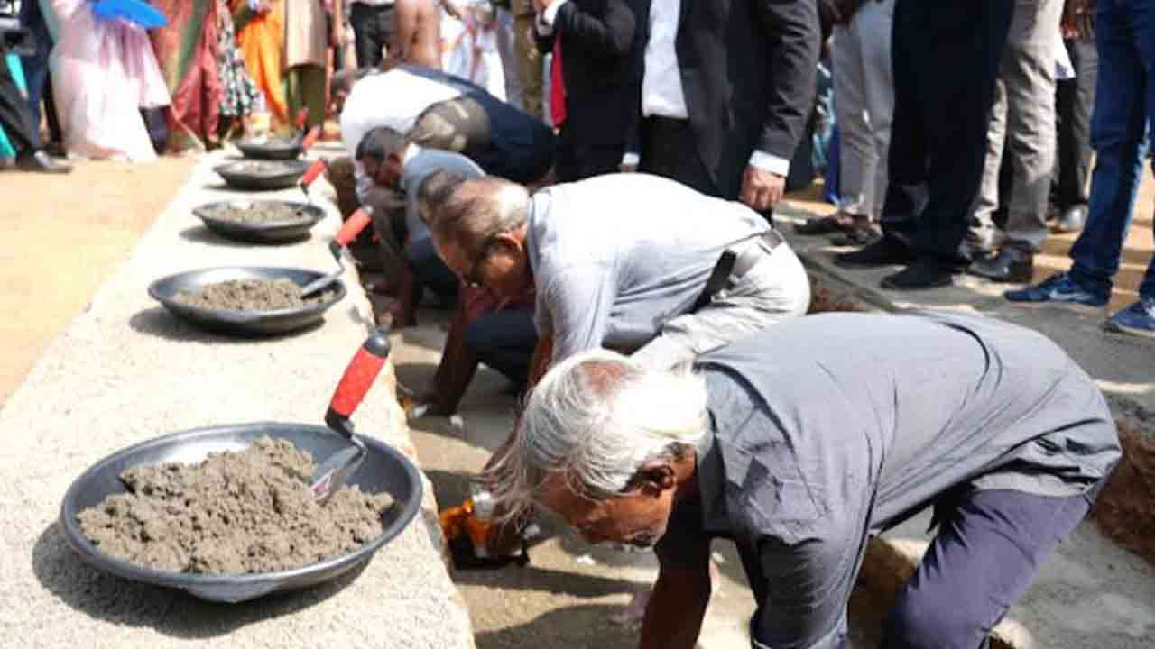 பரந்தன் இரசாயன தொழிற்சாலை அடிக்கல் நாட்டு நிகழ்வு