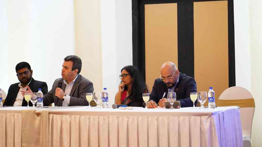 கொழும்பில் நடைபெற்ற விசேட மாநாட்டில், தனது சமூக நிலைத்தன்மையின் புதிய யுகத்தை பிரகடனப்படுத்தியுள்ள இலங்கையின் ஆடைத் துறை