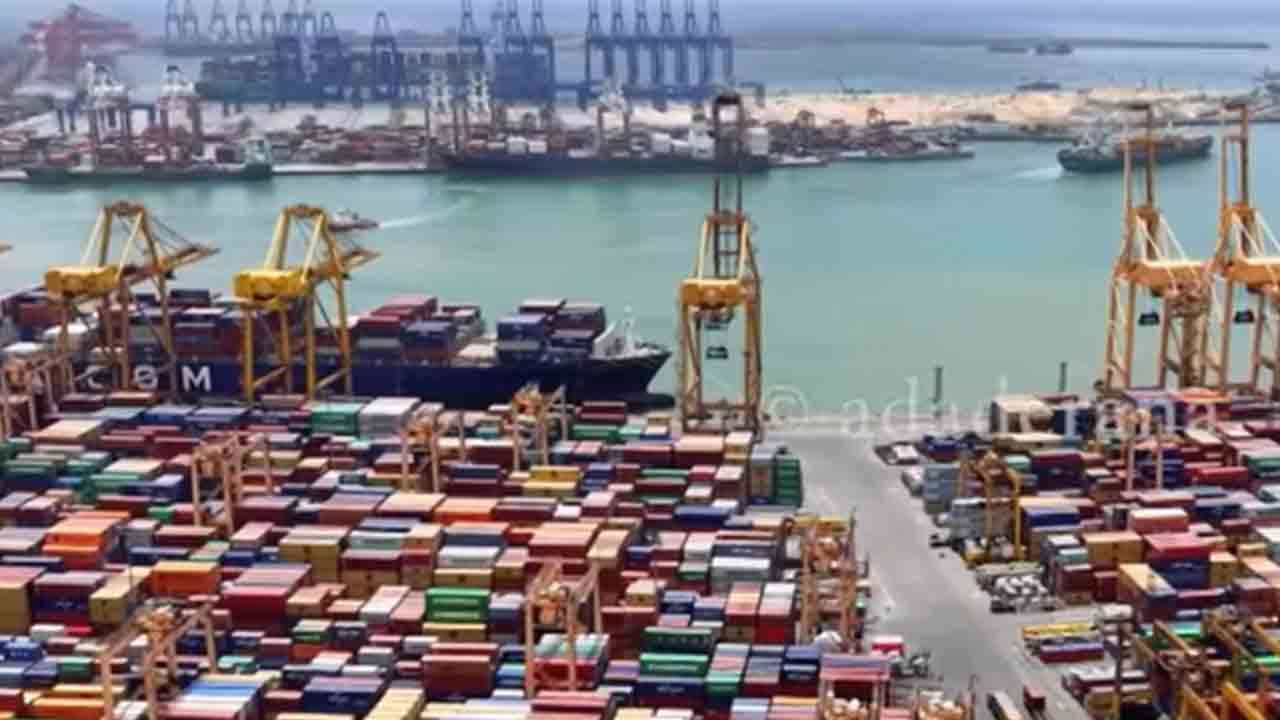 கிழக்கு முனைய மூன்றாவது கப்பல் தளத்தின் செயற்பாடுகள் ஆரம்பம்