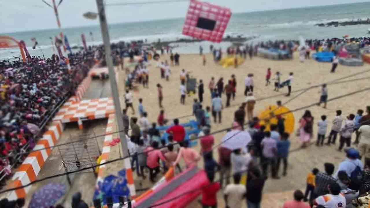 வல்வெட்டித்துறை பட்டத் திருவிழா: சுகாதார விதிமுறைகளை மீறிய உணவு நிலையங்களுக்கு எதிராக வழக்கு