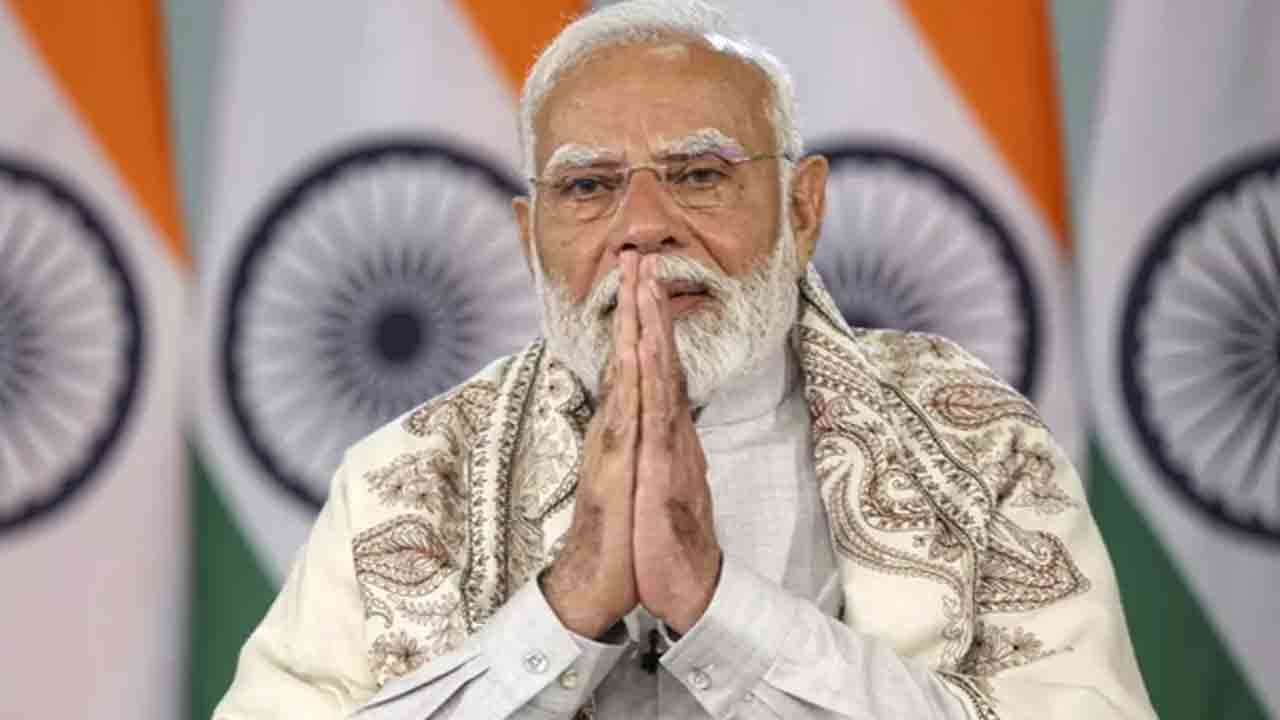 பத்ம விருது பெறுபவர்களுக்கு  இந்திய பிரதமர் வாழ்த்து