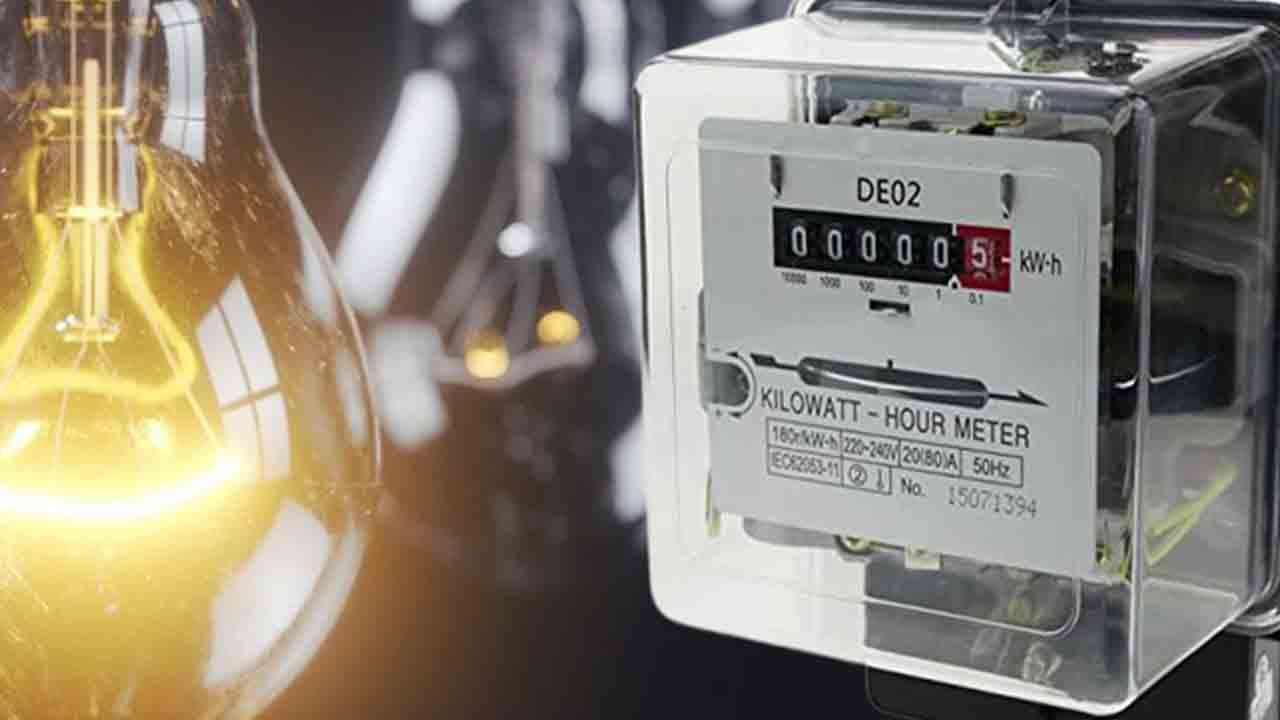 மின்சார மோசடியில் ஈடுபட்டவர்களிடமிருந்து நஷ்டஈடு அறவீடு