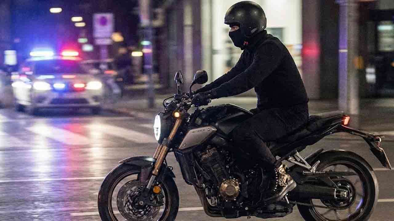 கடனை அடைக்க திருடிய தொழிலதிபர்!