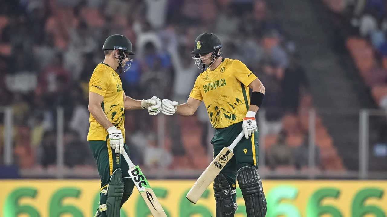 கனடா அணிக்கு இமாலய இலக்கு