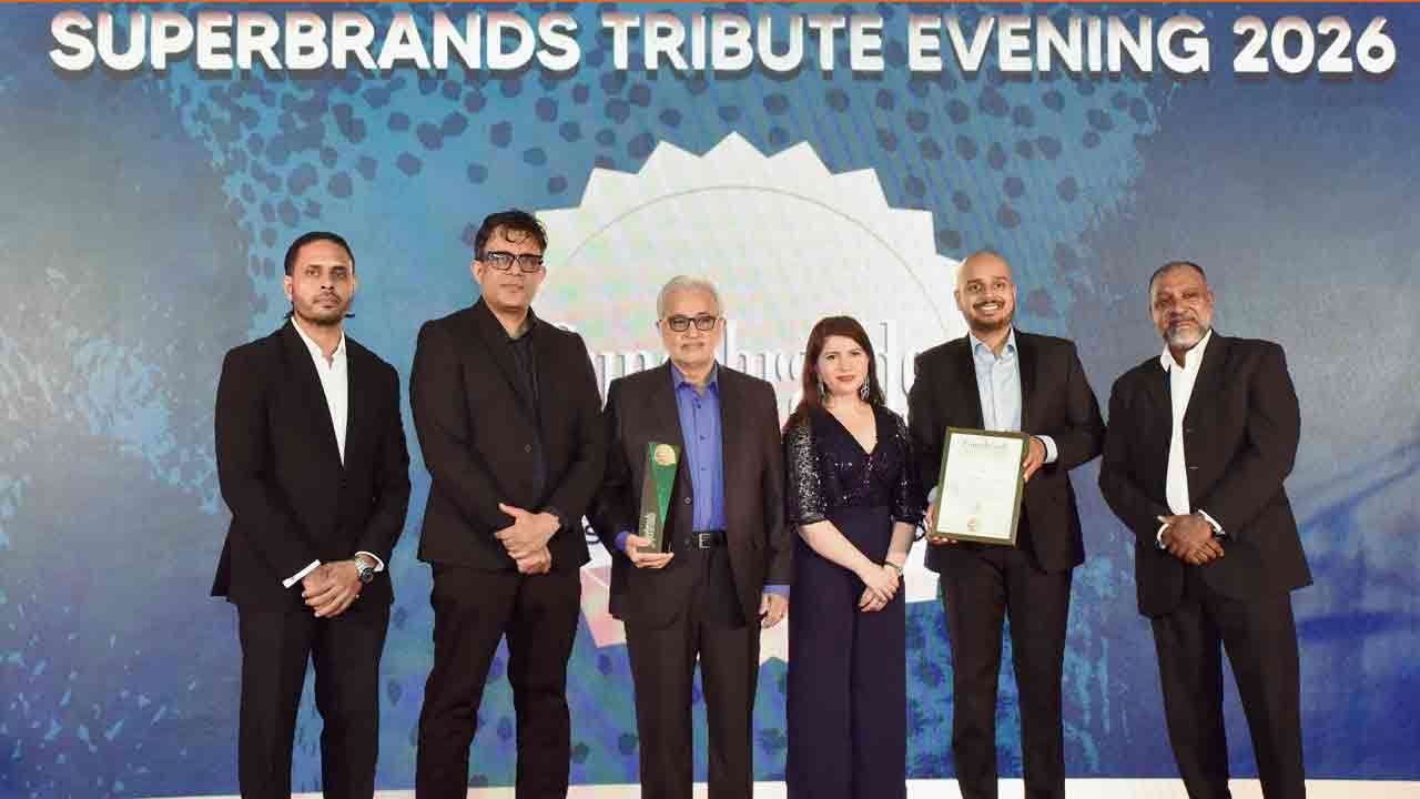 Flora Tissues இரண்டாவது தடவையாக மதிப்புமிக்க உயர் வர்த்தகநாம (Superbrand) அந்தஸ்த்தைப் பெற்றது 