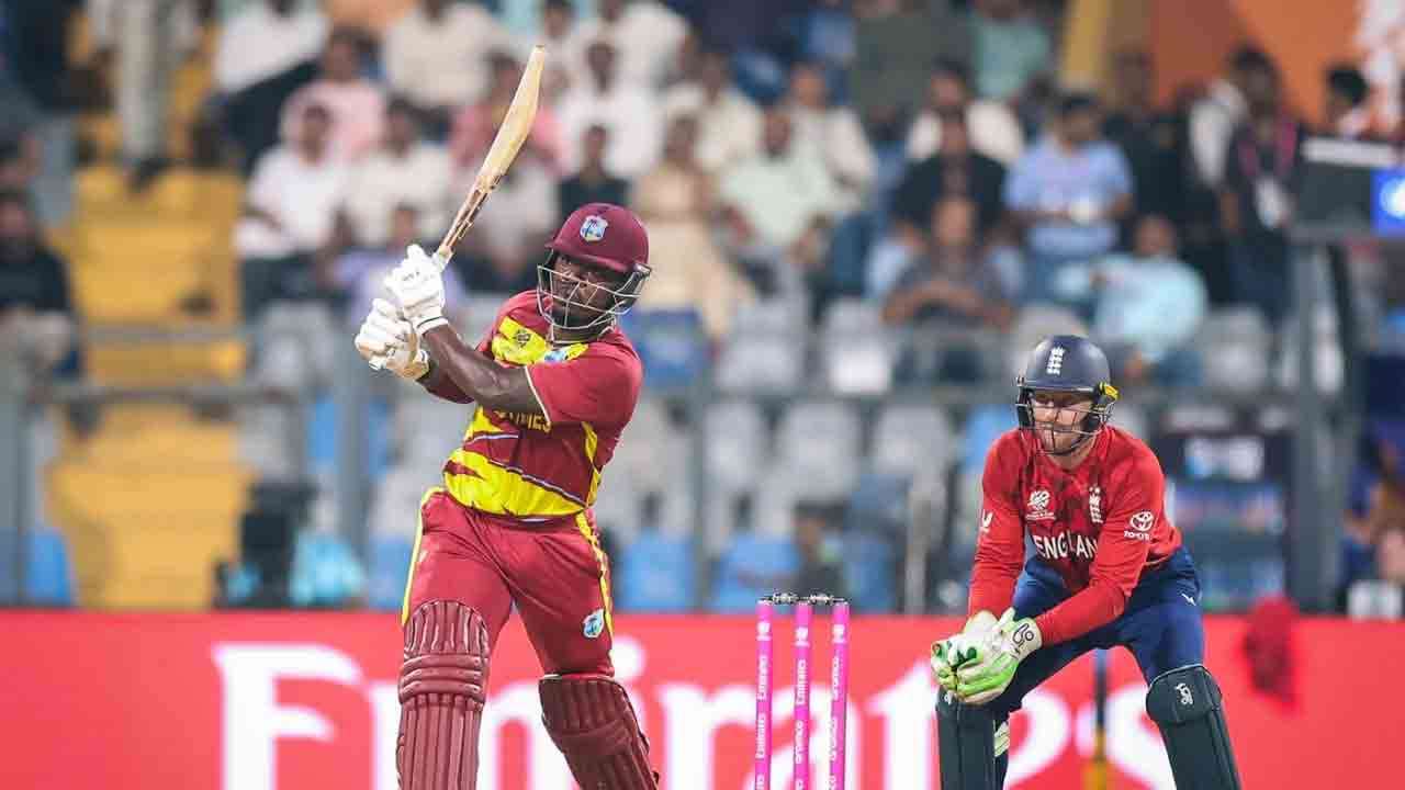 இங்கிலாந்துக்கு இமாலய வெற்றியிலக்கு! 