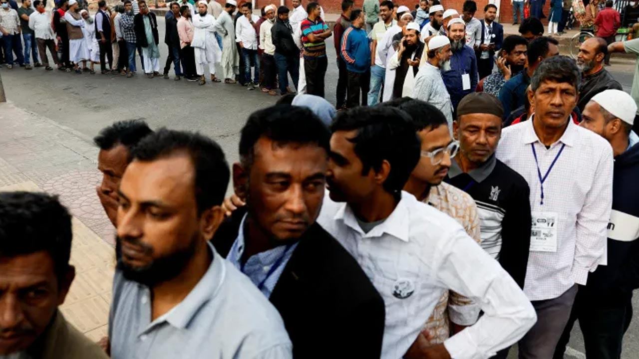 பங்களாதேஷில் இன்று பாராளுமன்றத் தேர்தல் வாக்குப்பதிவு