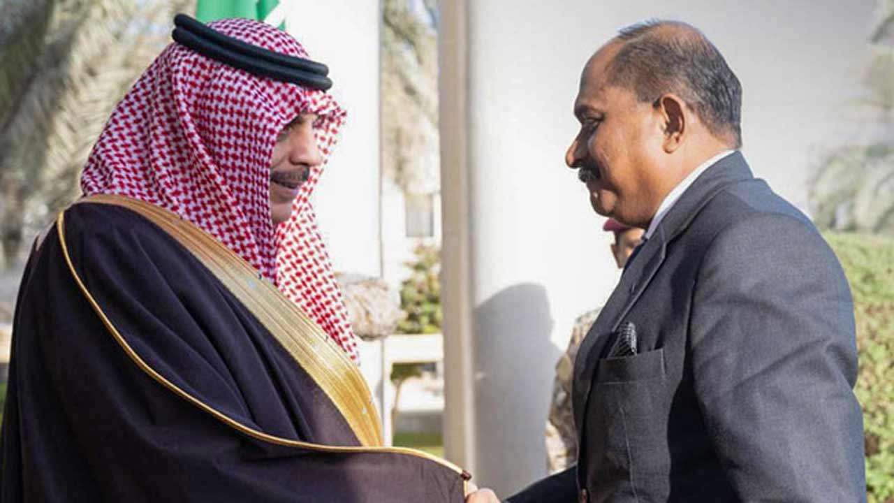 இலங்கை - சவுதி அரேபியா பாதுகாப்புத் தலைவர்கள் சந்திப்பு!