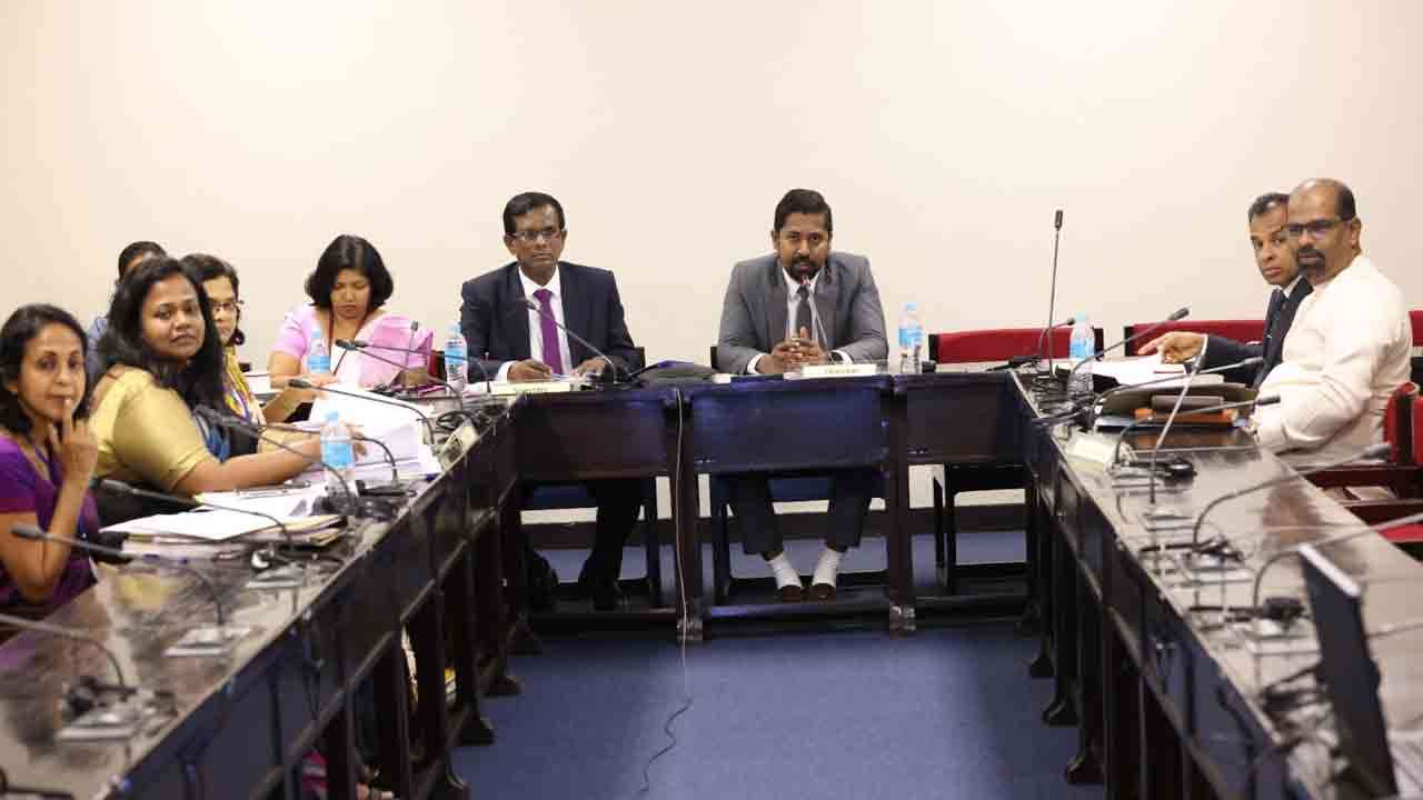 பாராளுமன்ற ஓய்வூதியம் (நீக்குதல்) சட்டமூலத்திற்கு அங்கீகாரம் 