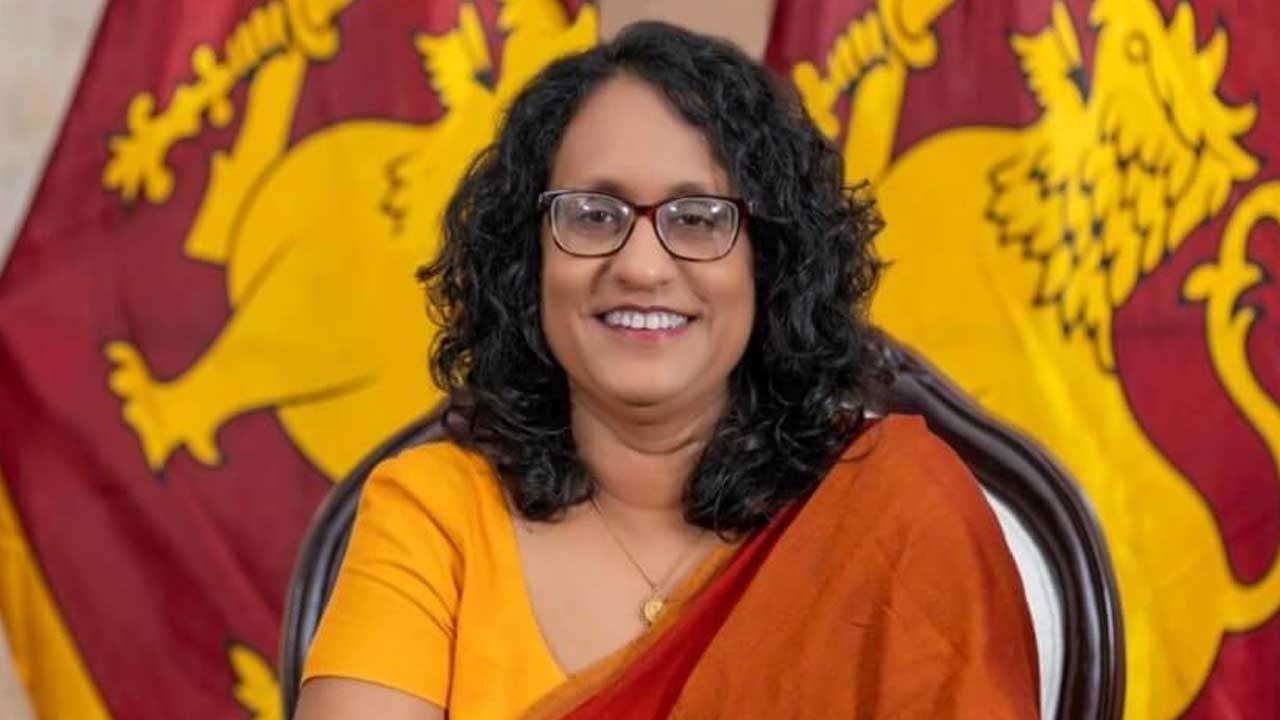  நாடு அமைதியும் செழிப்பும் மிக்கதாக மாற வேண்டும்