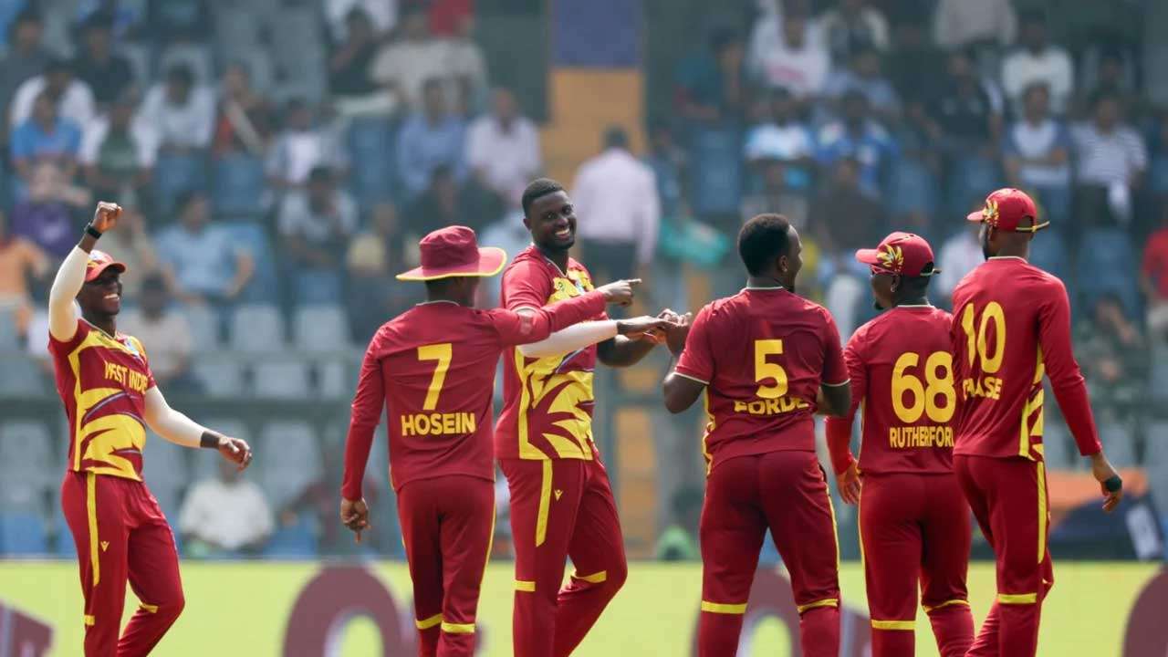 மேற்கிந்திய தீவுகள் அணி இலகு வெற்றி