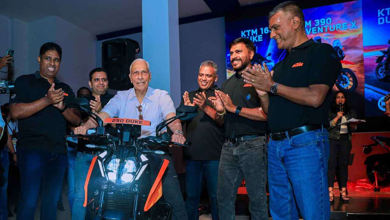 KTM மோட்டார் சைக்கிள்களுடன் வீதிகளை மீண்டும் உயிர்ப்பூட்டிய DPMC