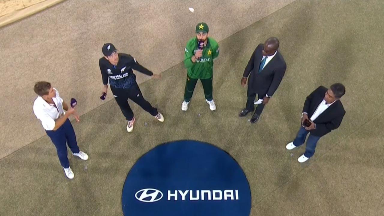 உலகக் கிண்ண சூப்பர் 8 ஆரம்பம்: நாணய சுழற்சியில் பாகிஸ்தான் வெற்றி!